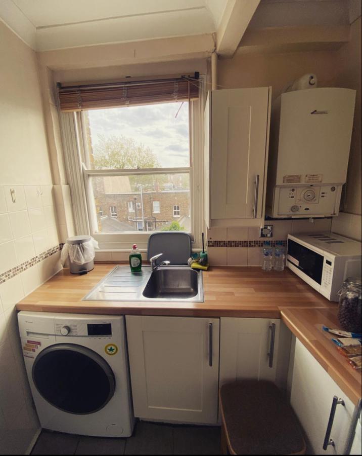 Complete 1 Bedroom Apartment With Wi-Fi, Kitchen, Tv In Heart Of Chiswick, London Exterior photo